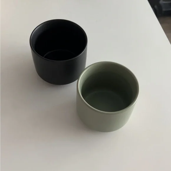 Mini Ceramic Pots - Picture 2 of 3